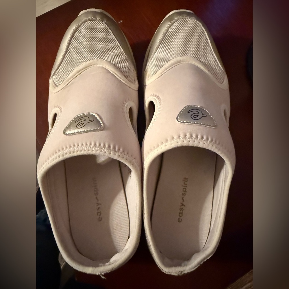 Easy Spirit Women's Beige Slip-On Sneakers